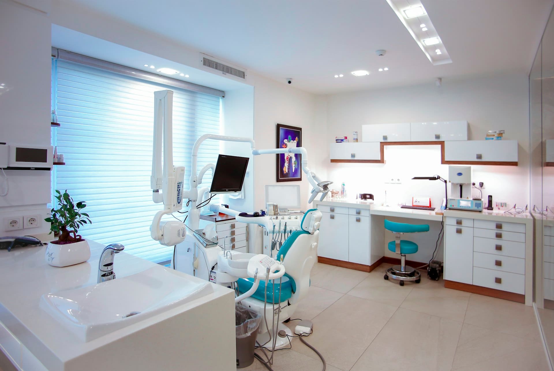 Dental treatment room representing a settled medical-purpose loan